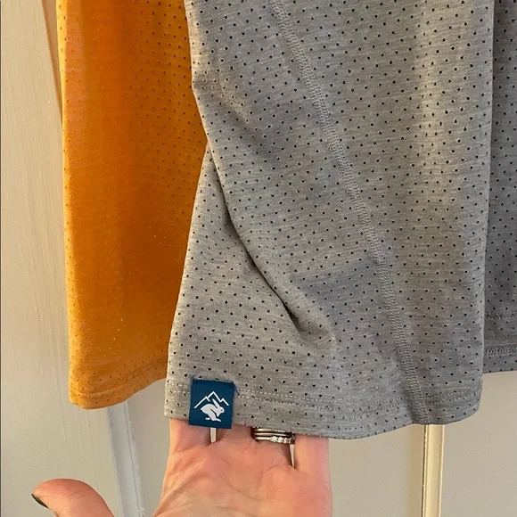 Rabbit Running Men’s EZ Tee Long Sleeve Orange | Size L - Picture 5 of 7